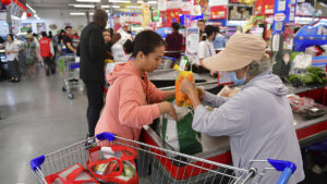Thu nhập tăng nhưng nhiều người chưa thấy mức sống cải thiện
